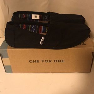 Toms shoes